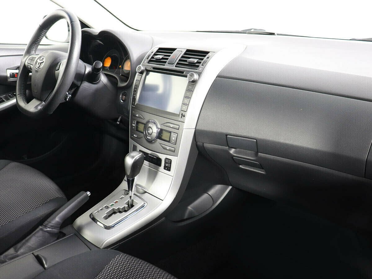 Toyota Corolla 1.6 АКПП, 2010, 170 000 км фото 9