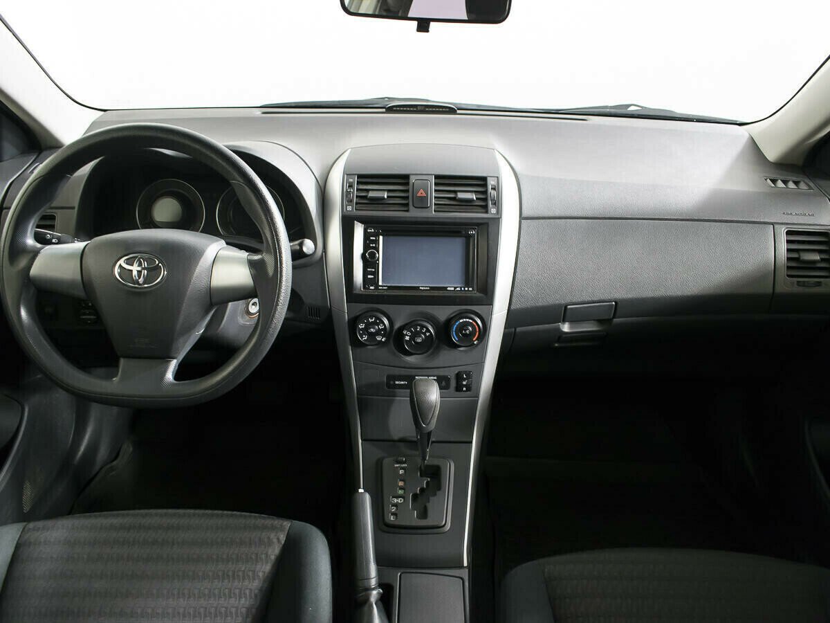 Toyota Corolla 1.4 МКПП, 2012, 133 000 км фото 8