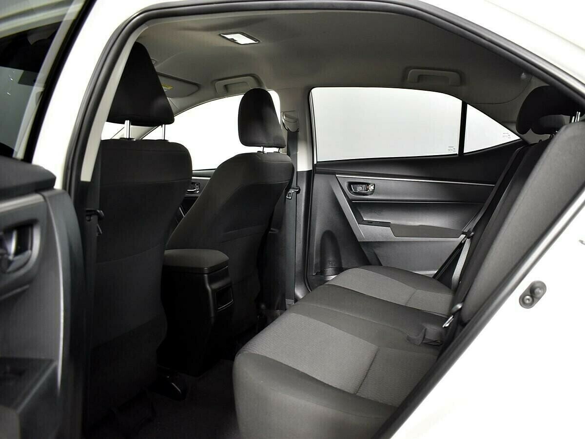 Toyota Corolla 1.6 МКПП, 2013, 127 000 км фото 6