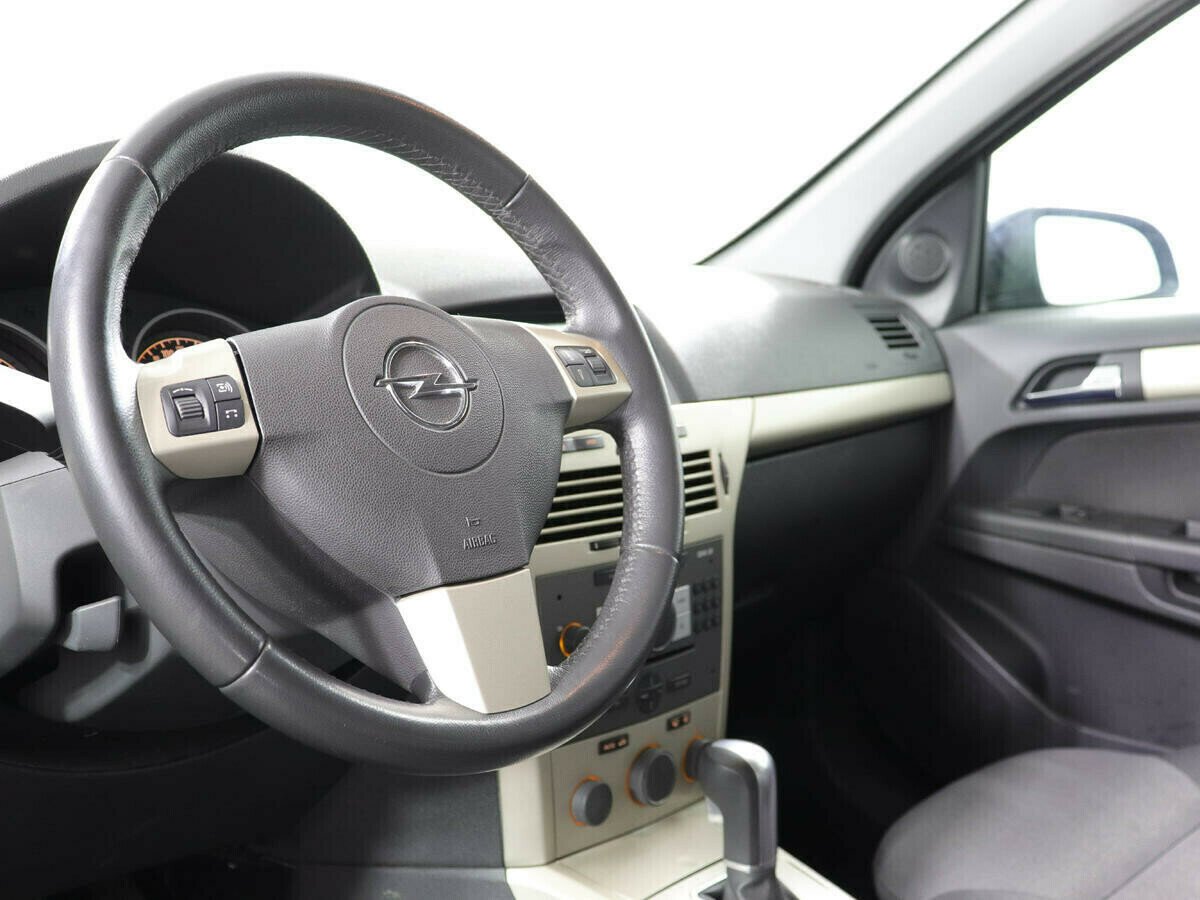 Opel Astra 1.6 АКПП, 2009, 169 000 км фото 7