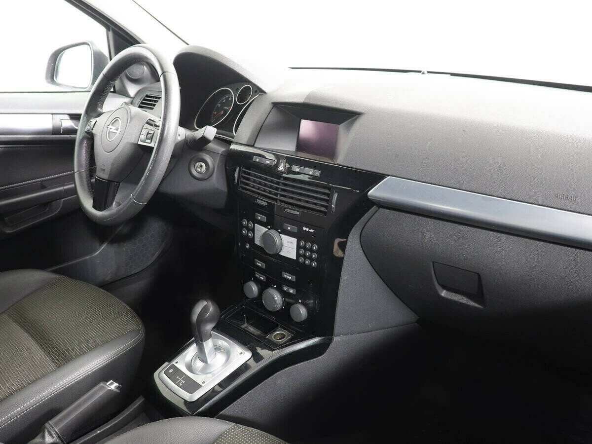Opel Astra 1.3 МКПП, 2012, 138 000 км фото 7