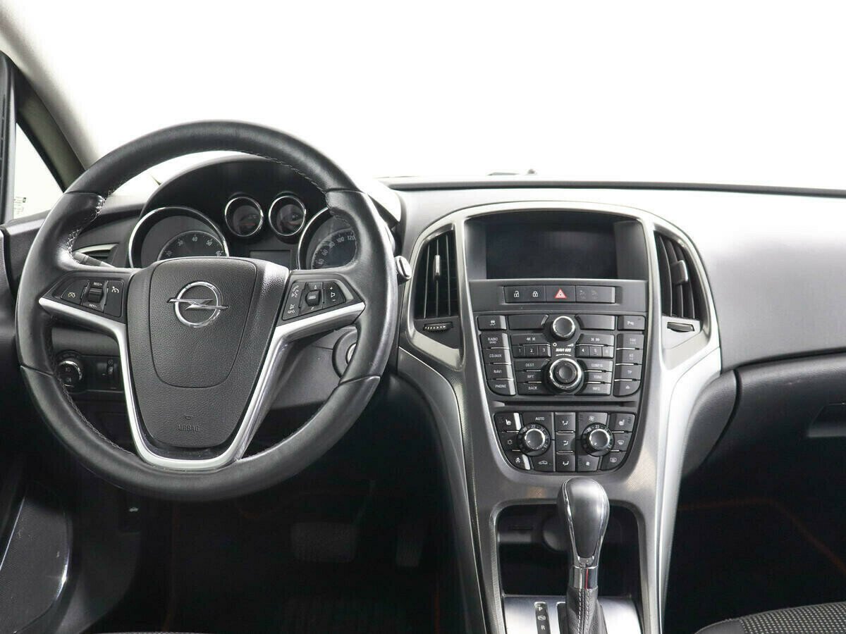 Opel Astra 1.6 АКПП, 2011, 156 000 км фото 7