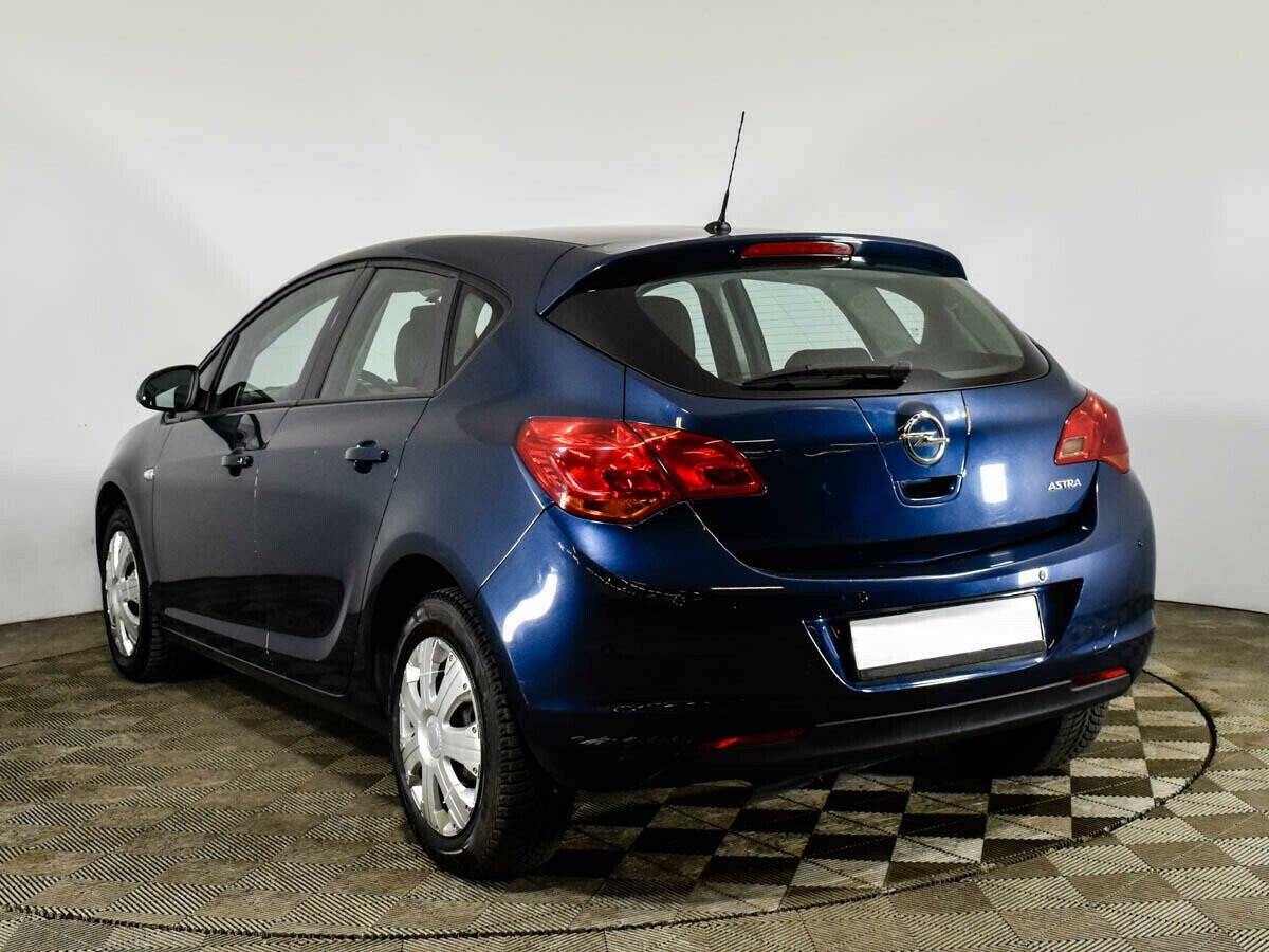 Opel Astra 1.6 АКПП, 2011, 155 000 км фото 4