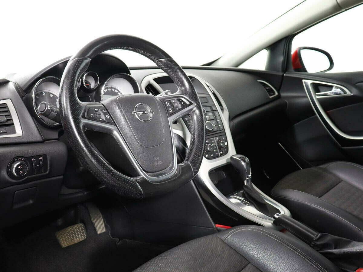 Opel Astra 1.4 АКПП, 2012, 133 000 км фото 5