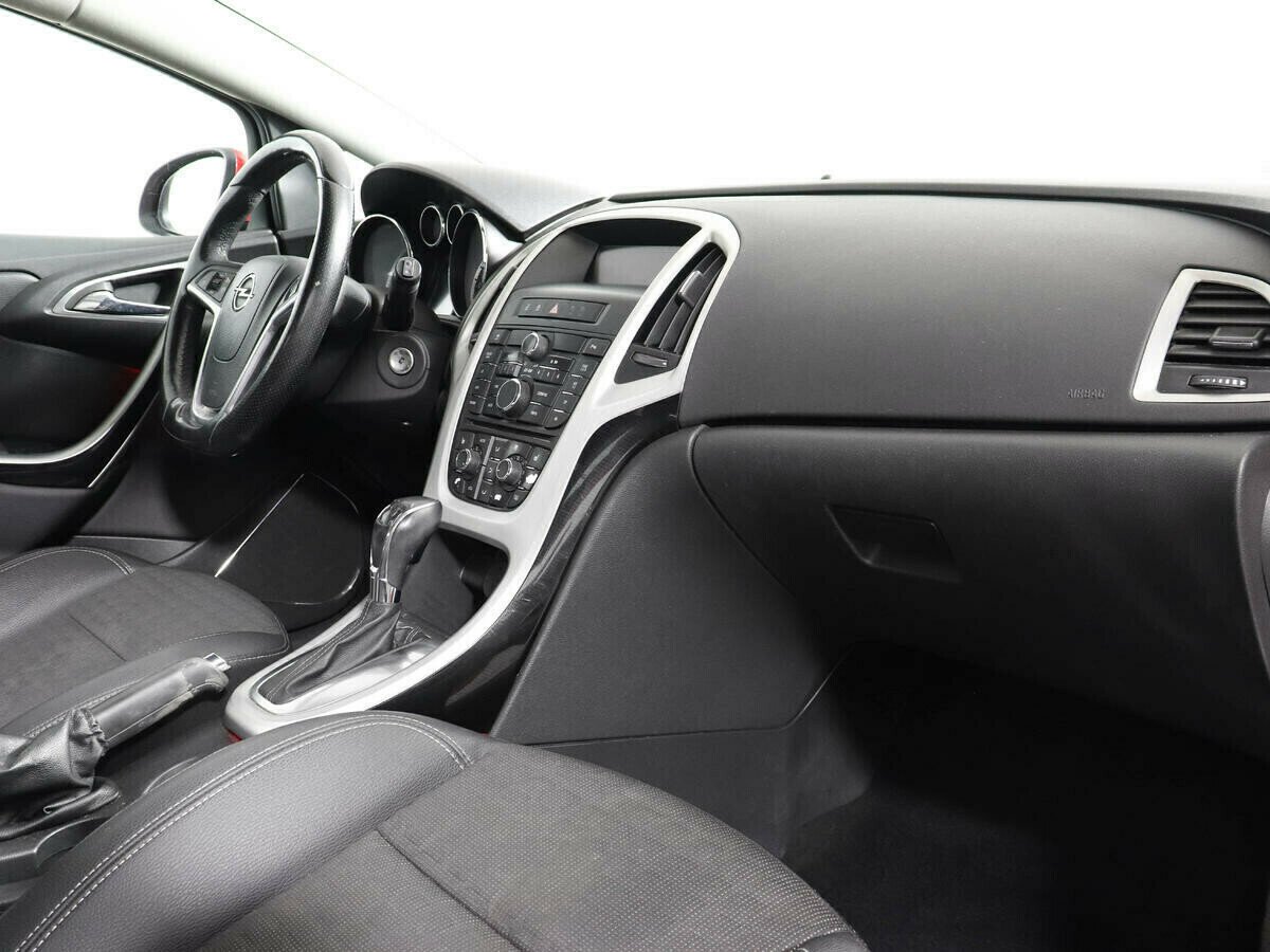 Opel Astra 1.4 АКПП, 2012, 133 000 км фото 7
