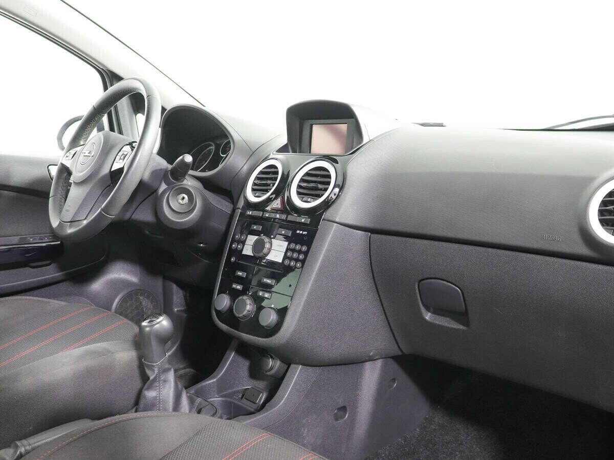 Opel Corsa 1.4 МКПП, 2011, 147 000 км фото 6