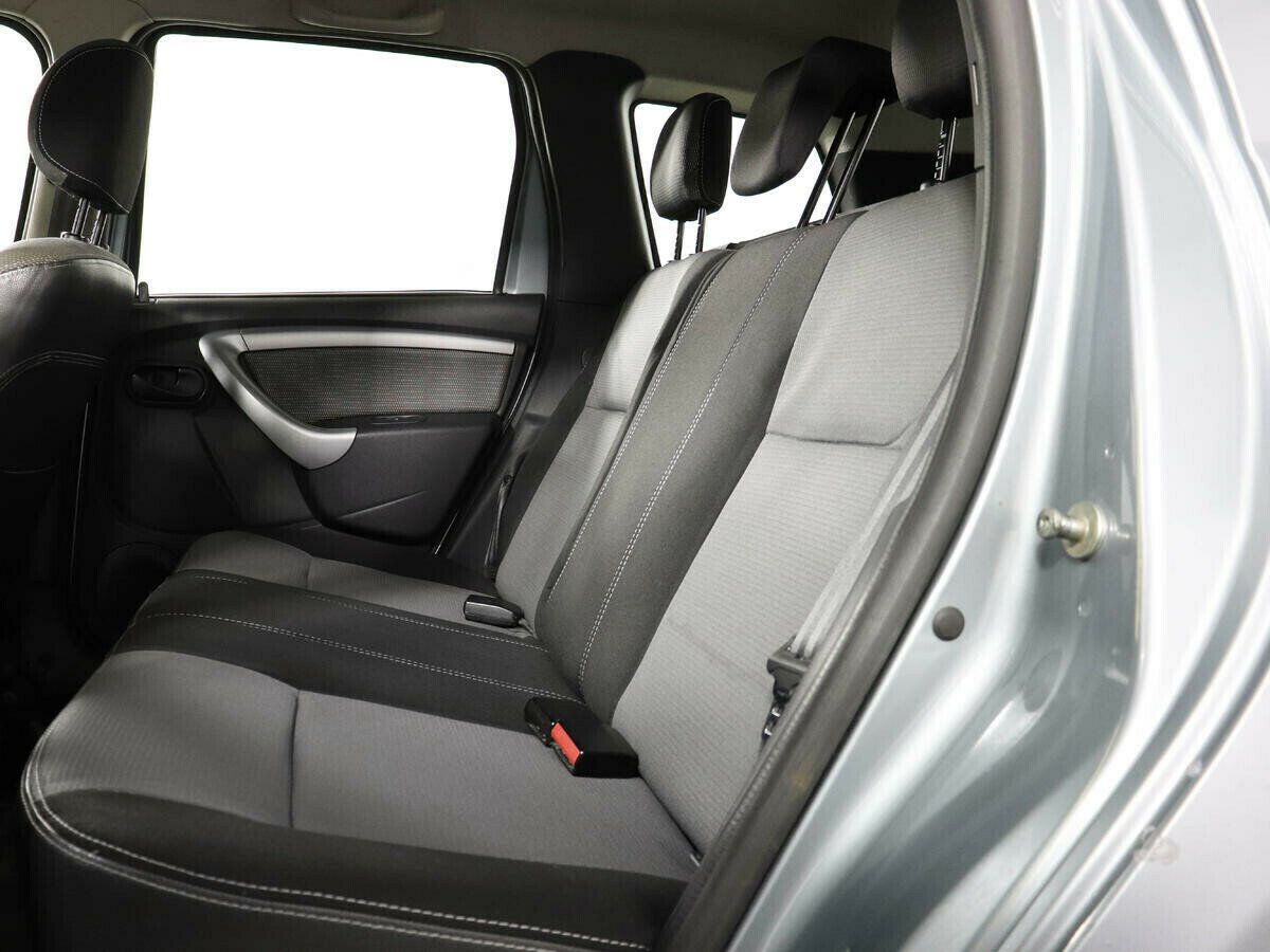 Renault Duster 1.6 МКПП, 2012, 132 000 км фото 9