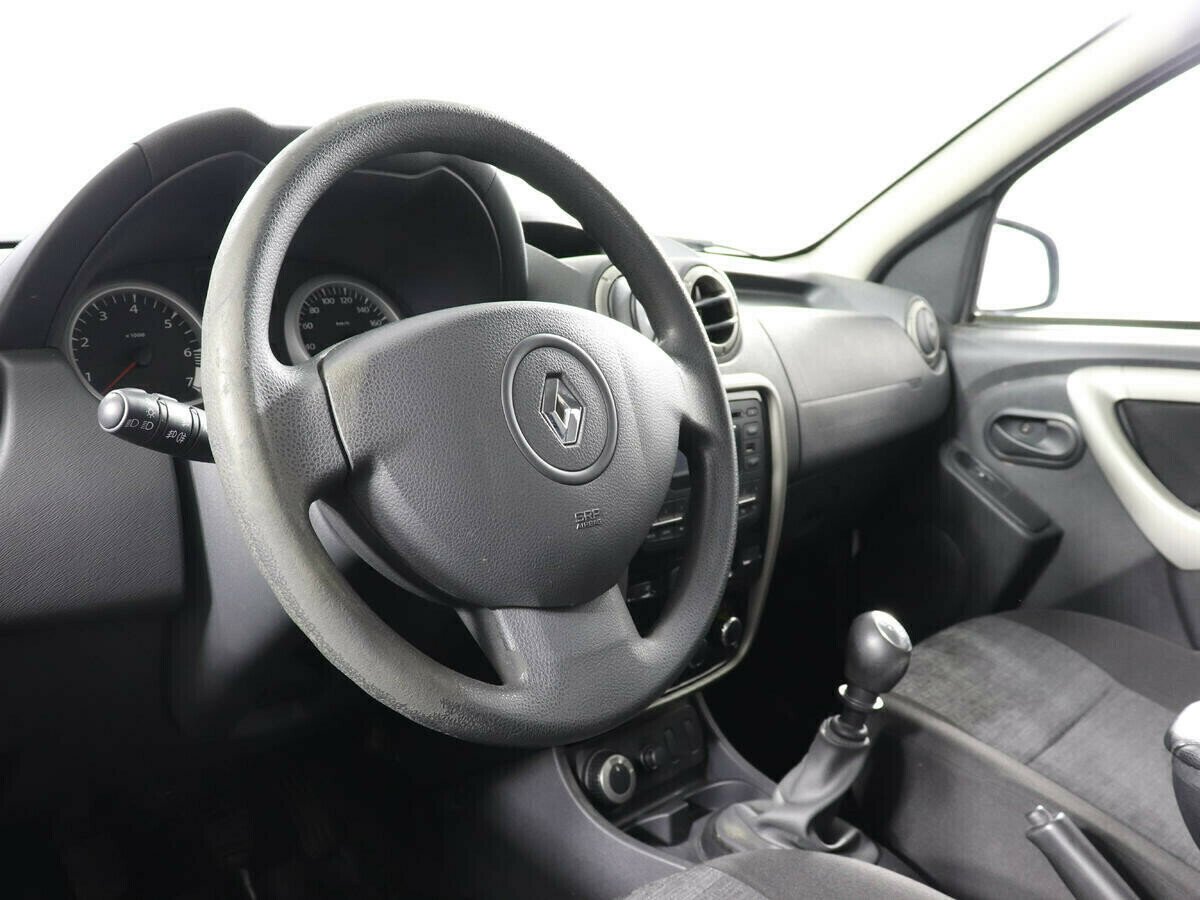 Renault Duster 1.6 МКПП, 2013, 134 000 км фото 8