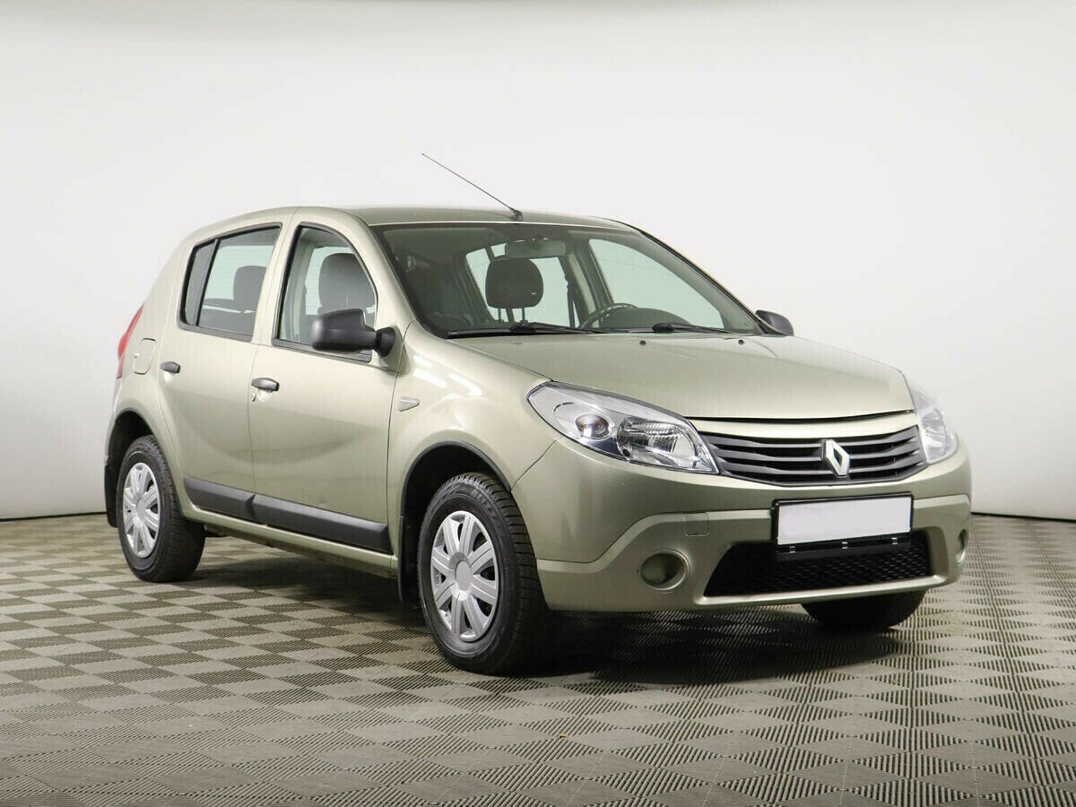 Renault Sandero 1.6 МКПП, 2013, 132 000 км фото 2