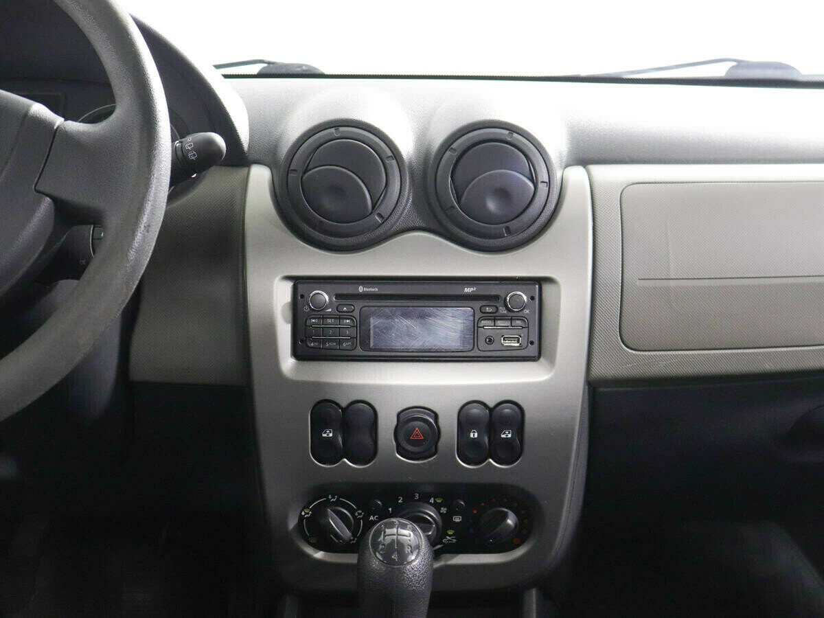Renault Sandero 1.2 МКПП, 2013, 129 000 км фото 9