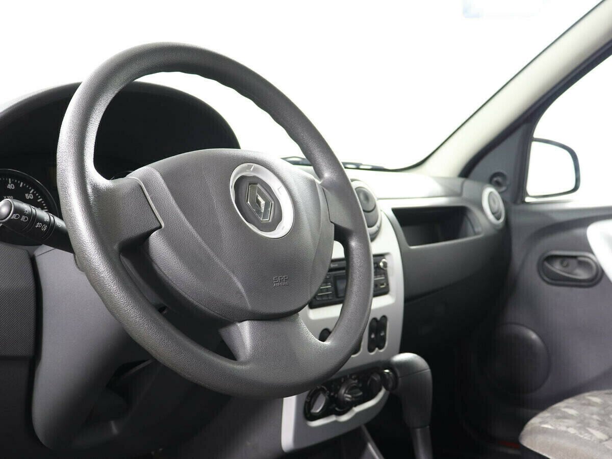 Renault Sandero 1.2 МКПП, 2013, 126 000 км фото 5