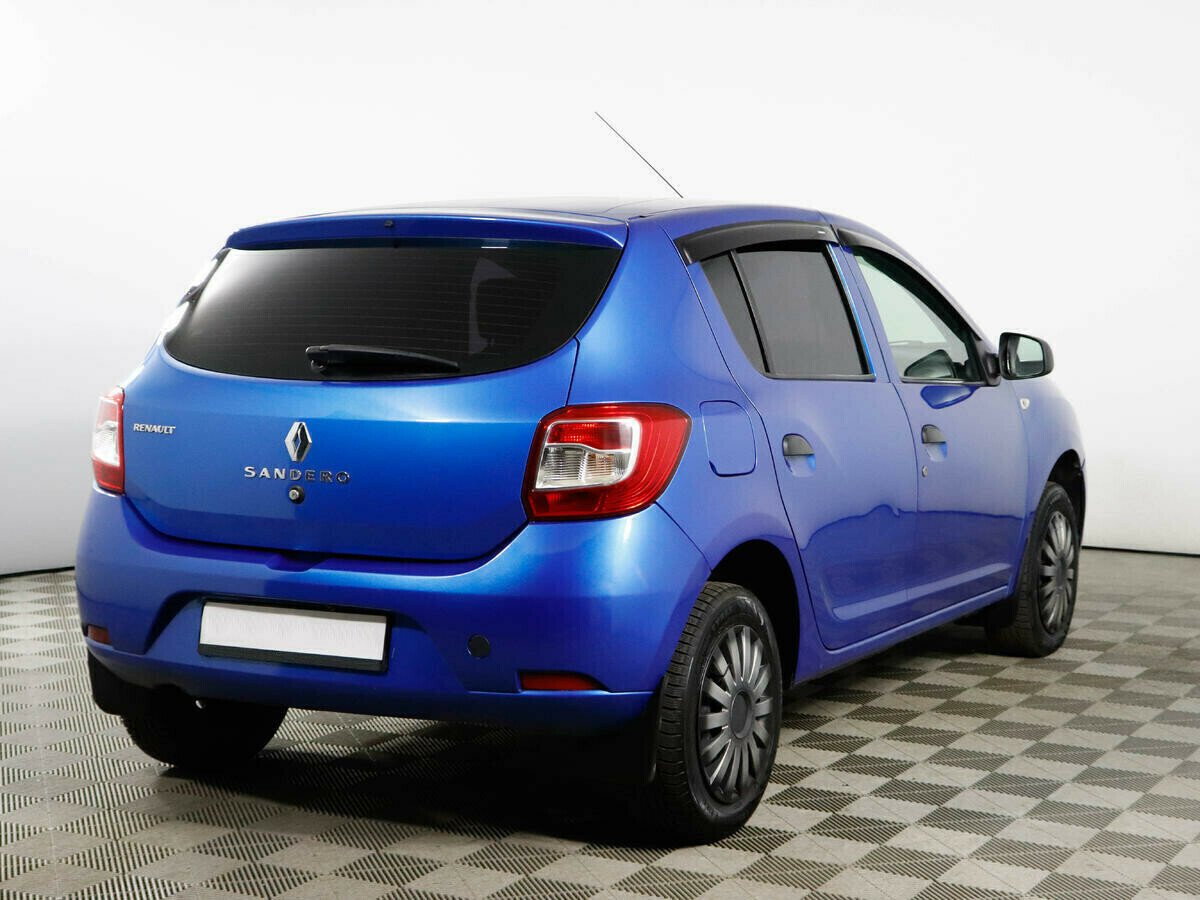 Renault Sandero 1.2 МКПП, 2015, 95 000 км фото 3