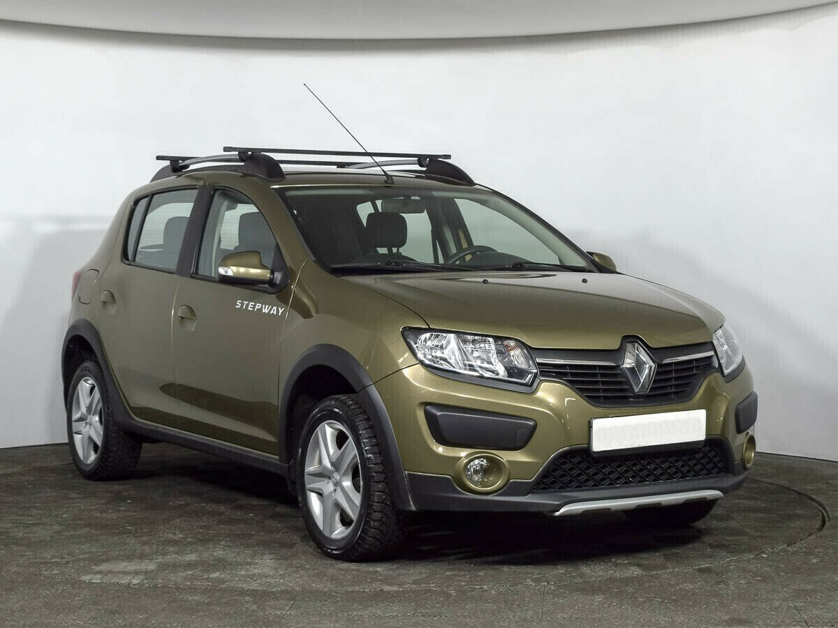 Renault Sandero 1.6 МКПП, 2015, 96 000 км фото 2