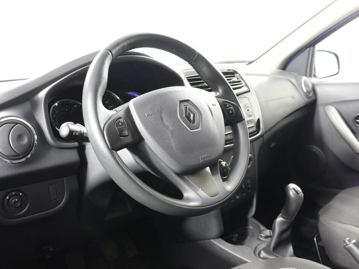 Renault Sandero 1.6 МКПП, 2016, 84 000 км фото 8