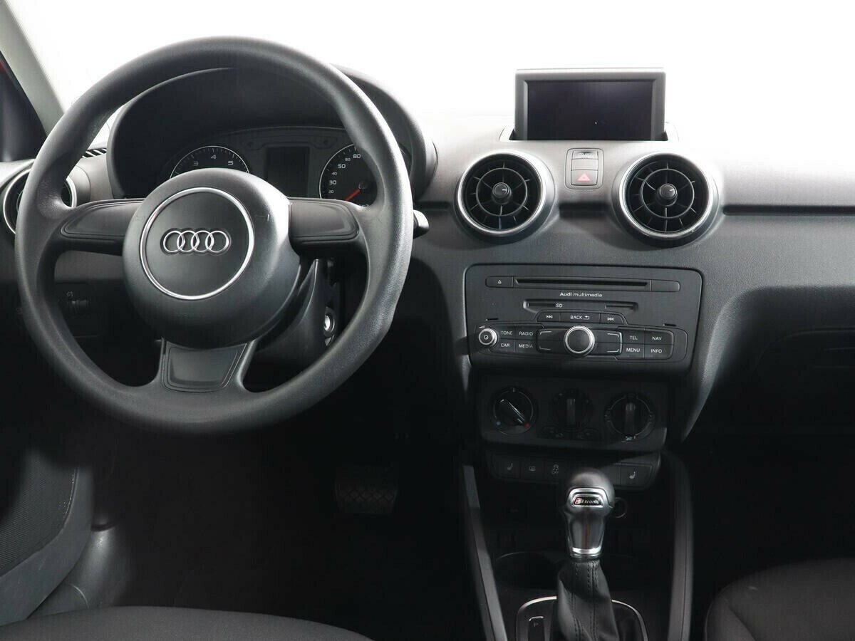 Audi A1 1.4 РКПП, 2013, 123 000 км фото 6