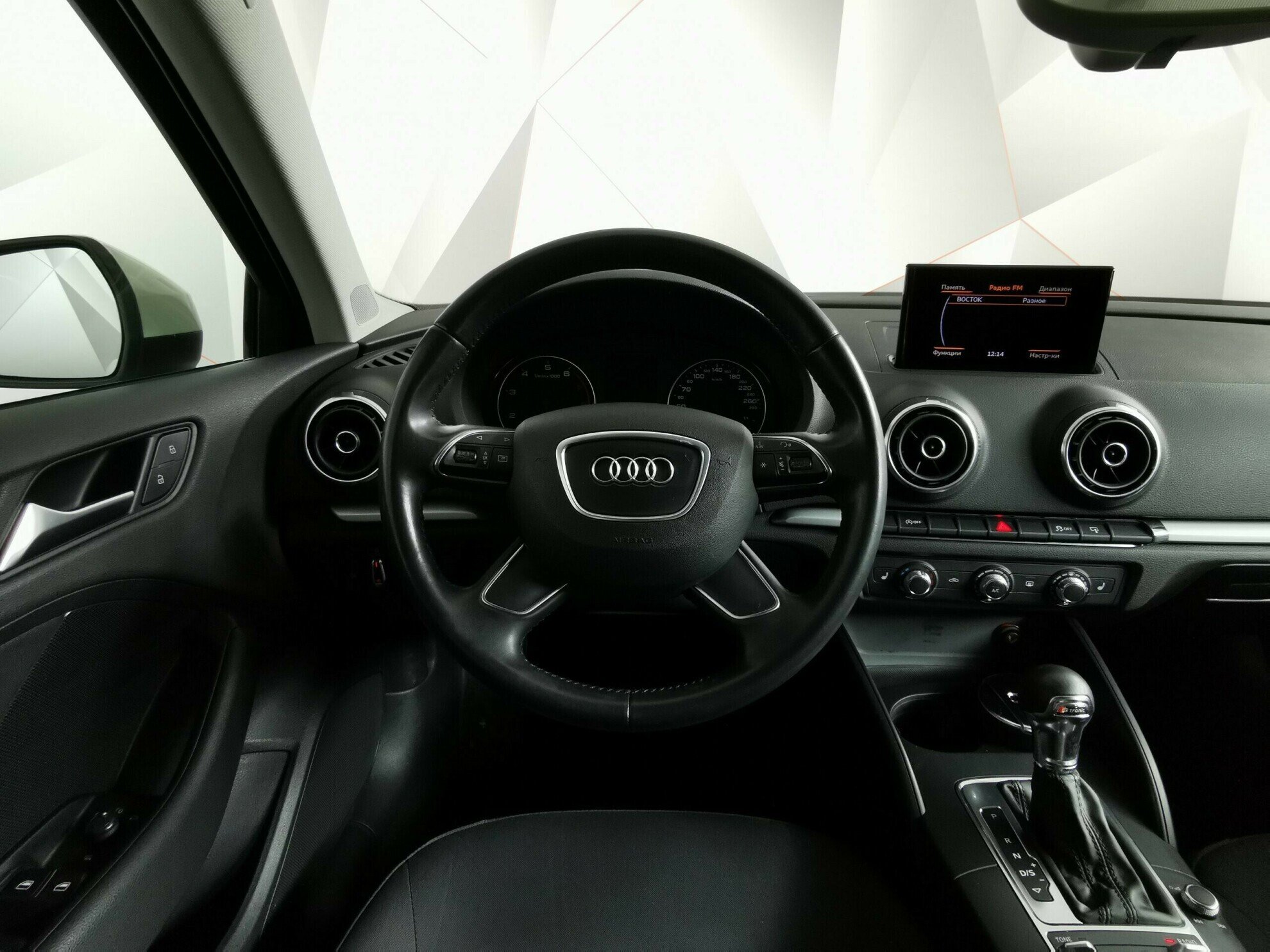 Audi A3 2.0 РКПП, 2013, 131 000 км фото 5
