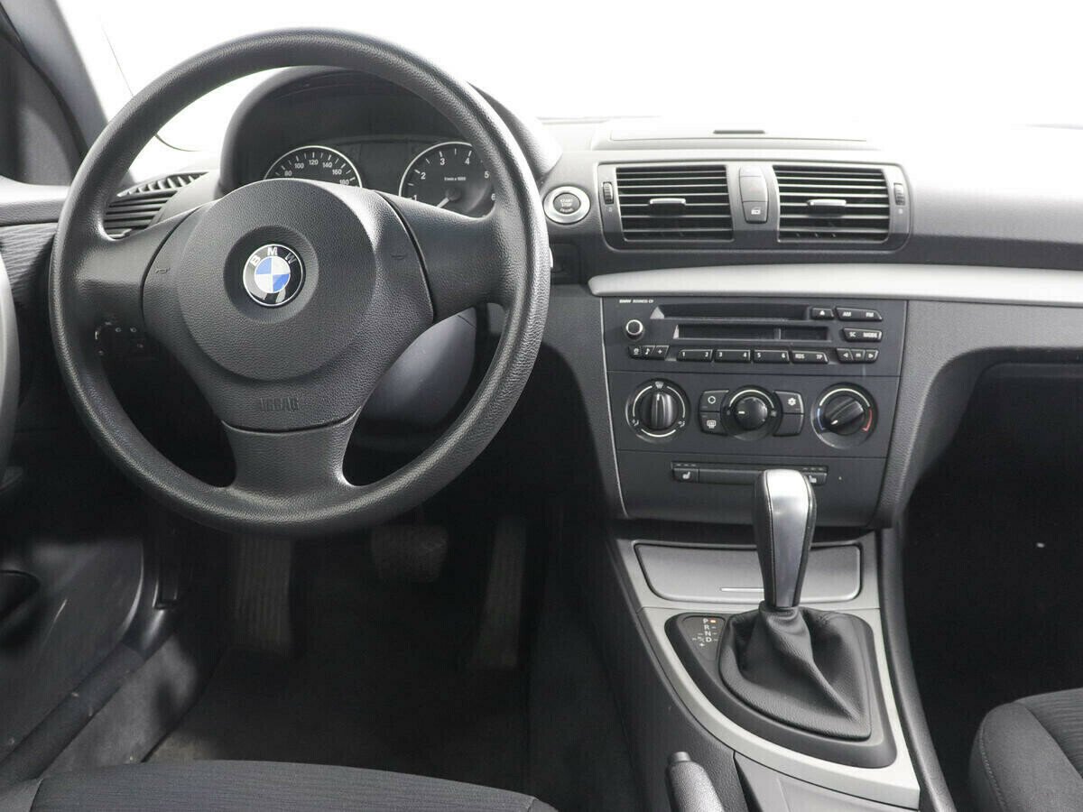 BMW 1 серии 2.0 АКПП, 2010, 157 000 км фото 5