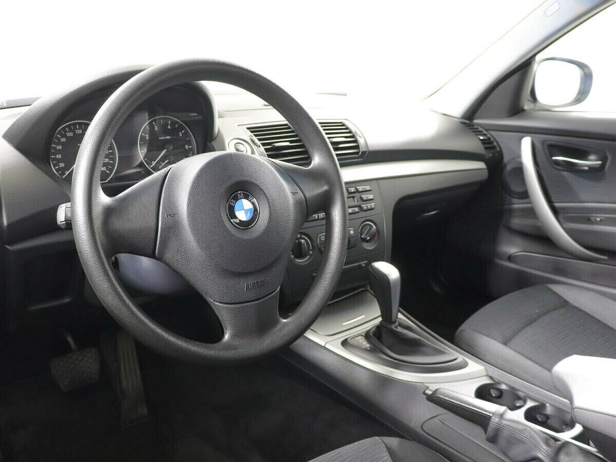 BMW 1 серии 2.0 АКПП, 2010, 157 000 км фото 9