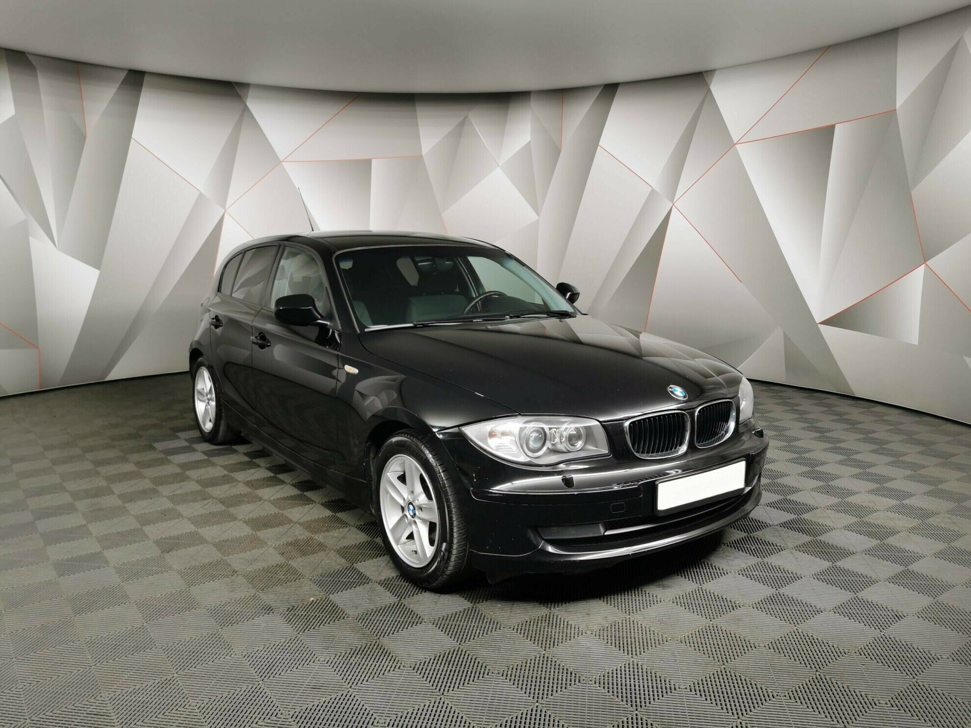 BMW 1 серии 2.0 АКПП, 2009, 167 000 км фото 2