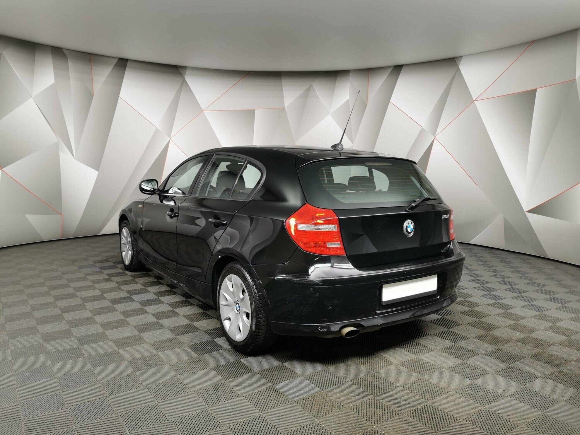 BMW 1 серии 2.0 АКПП, 2011, 150 000 км фото 4