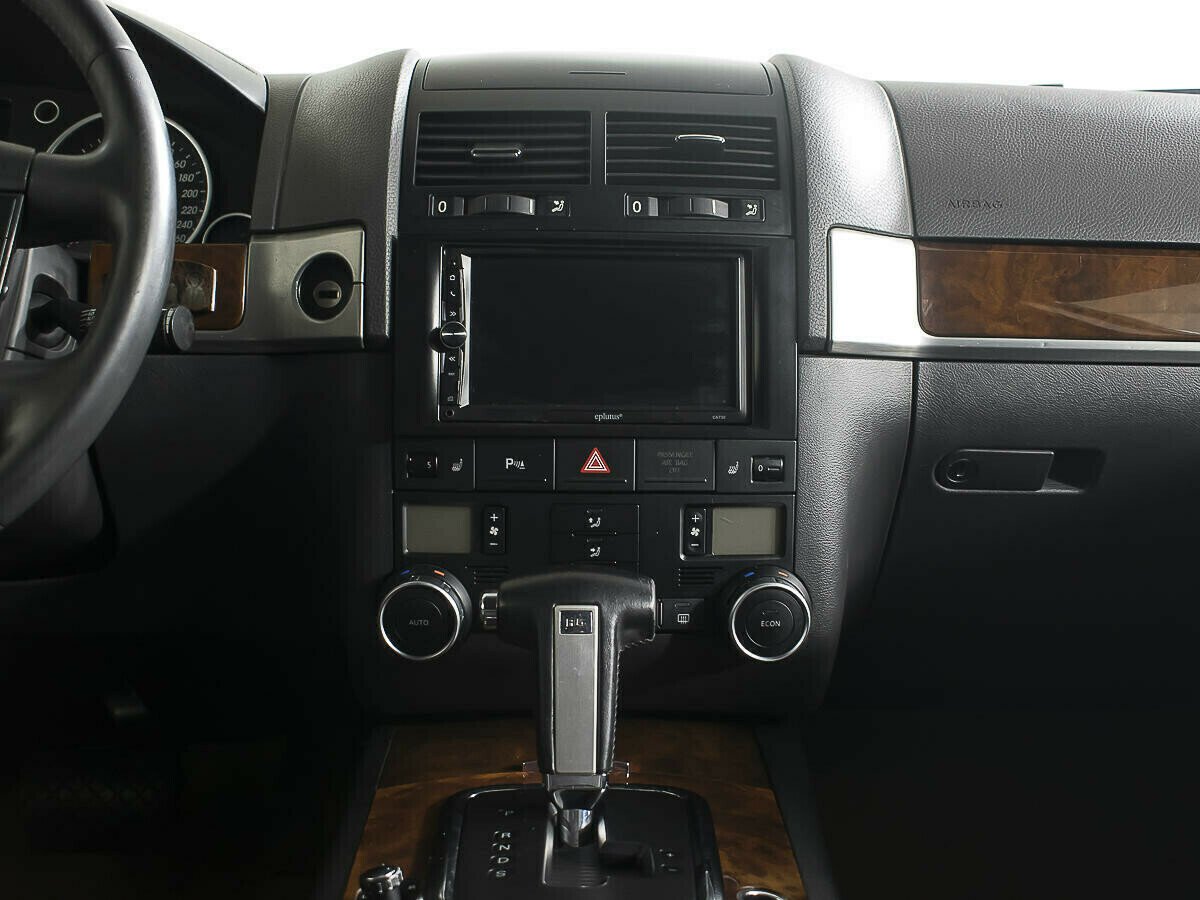 Volkswagen Touareg 2.5 АКПП, 2006, 209 000 км фото 8
