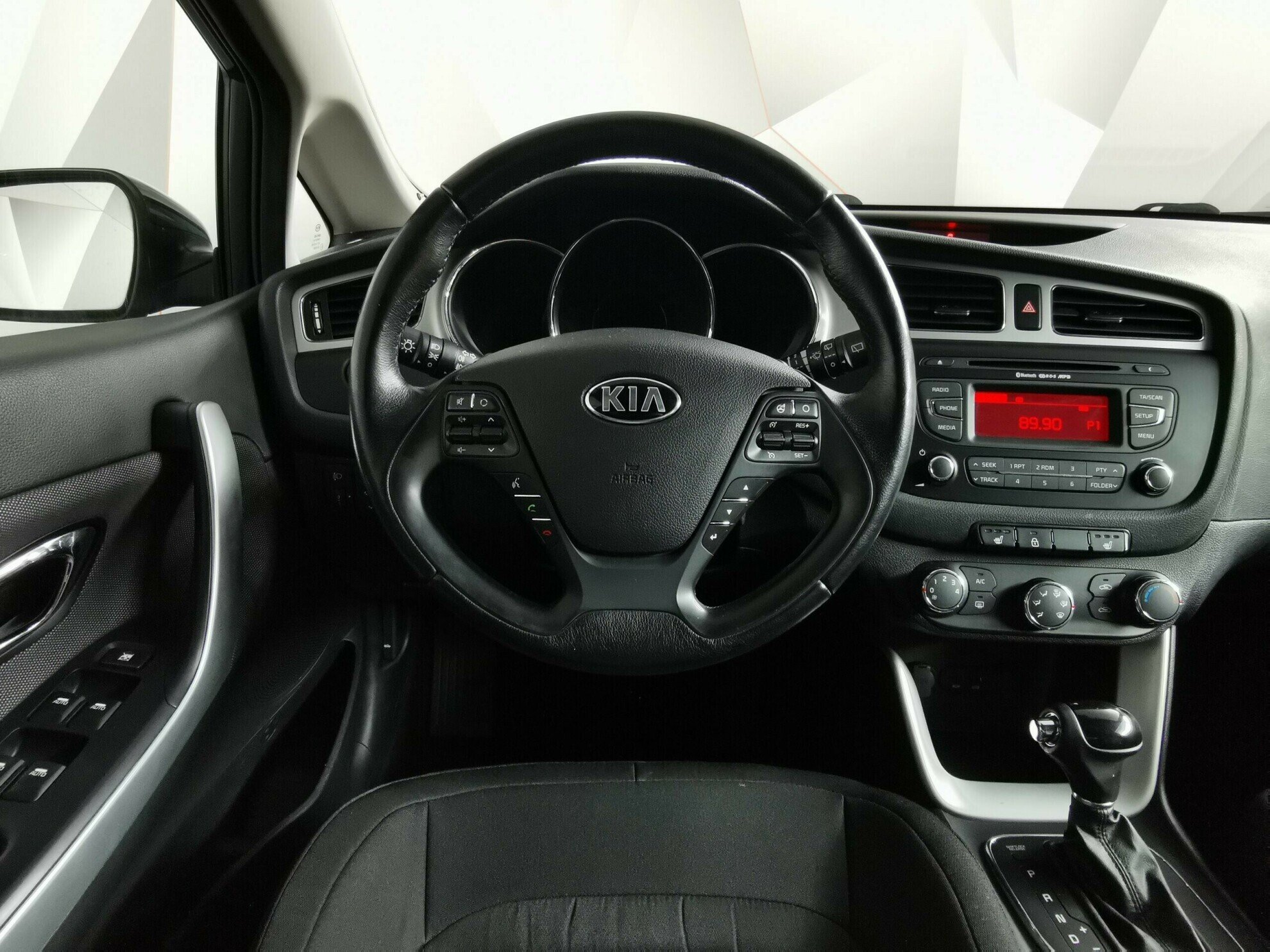 Kia Ceed 1.6 АКПП, 2013, 121 000 км фото 8