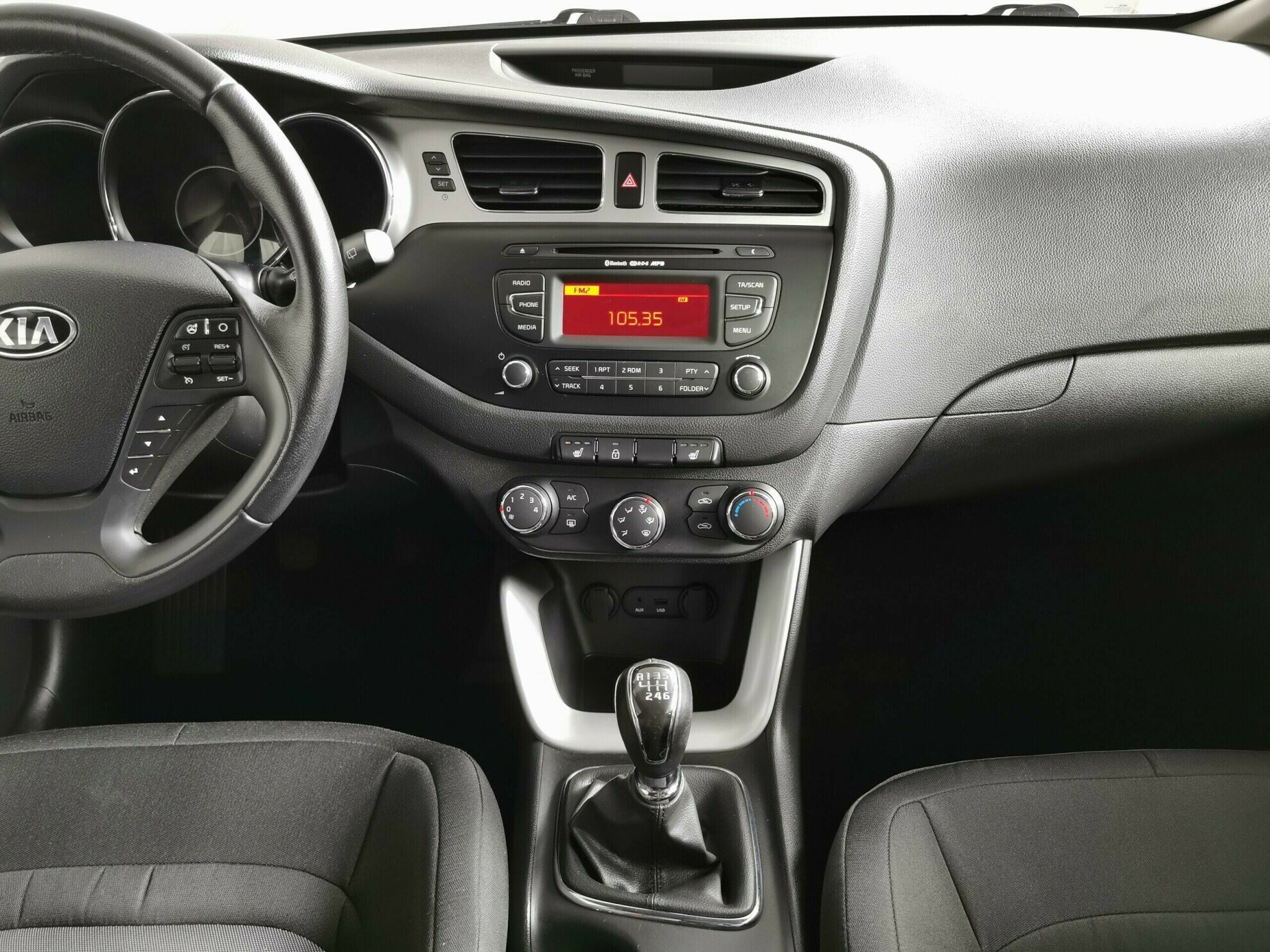 Kia Ceed 1.6 МКПП, 2013, 131 000 км фото 10