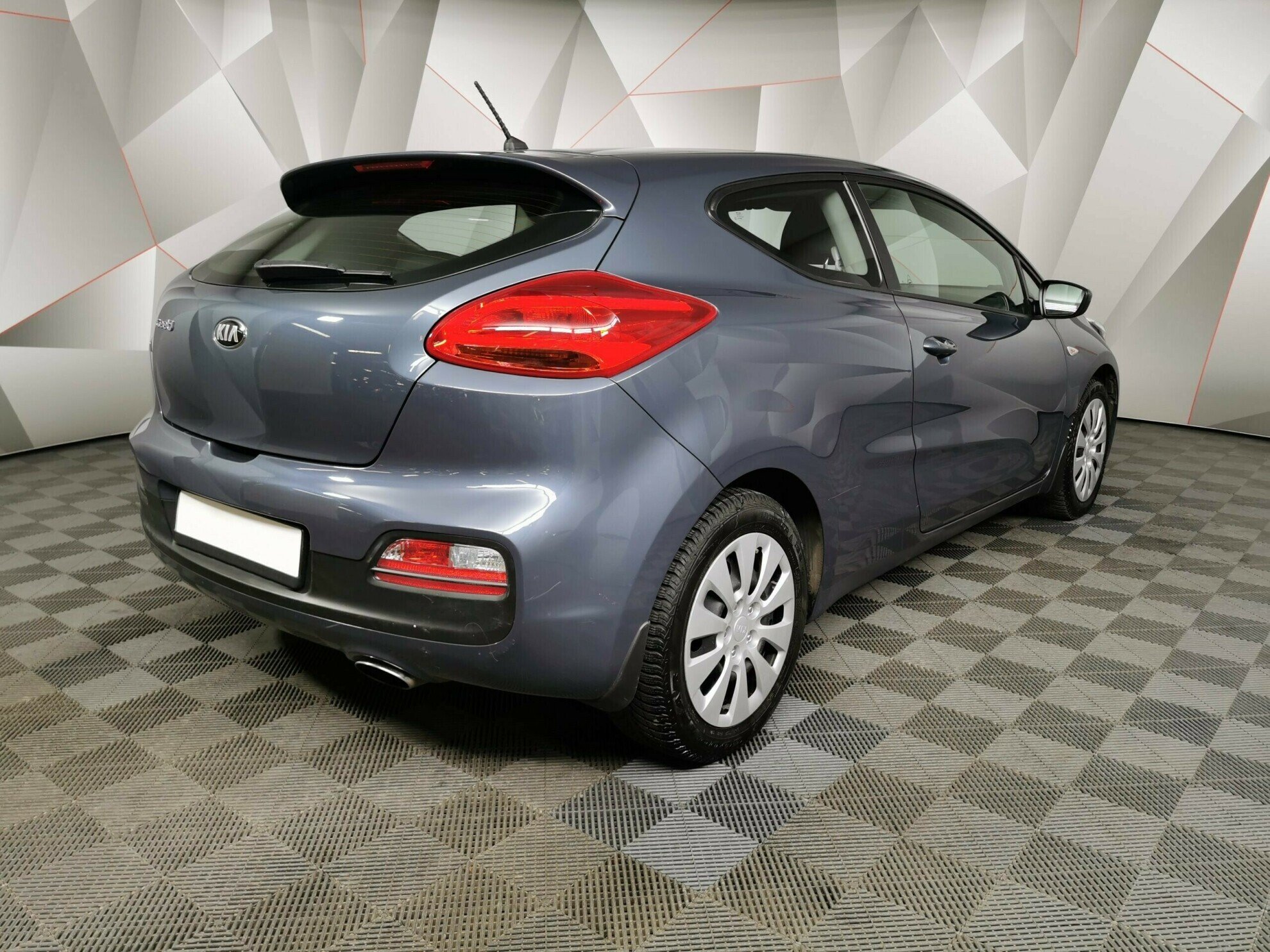 Kia Ceed 1.6 МКПП, 2013, 131 000 км фото 2