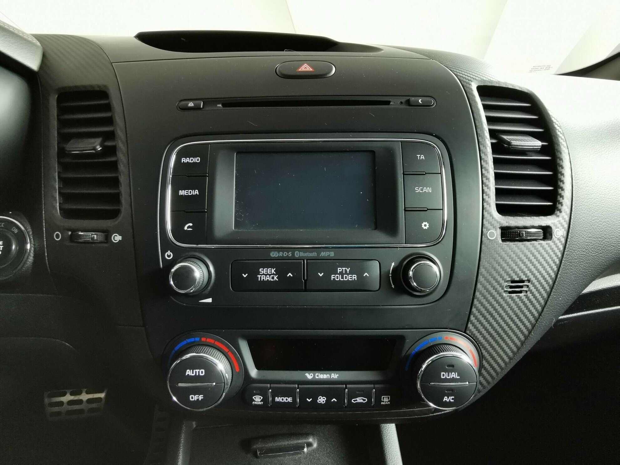 Kia Cerato 2.0 МКПП, 2014, 119 000 км фото 7